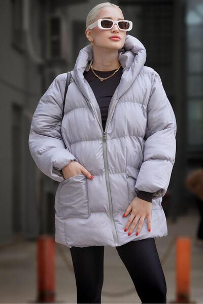 Madmext Šedý dámský kabát s kapucí a detailem kapsy MG1952