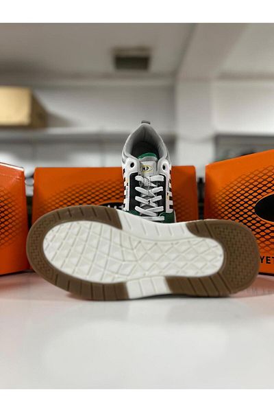 M.P. 242-2060Mr Men's Sneakers
