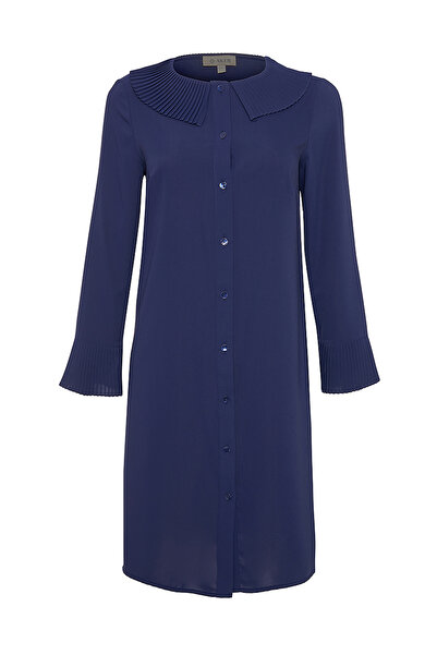 Aker Yaka Ve Manşeti Pilise Garnili Tunik