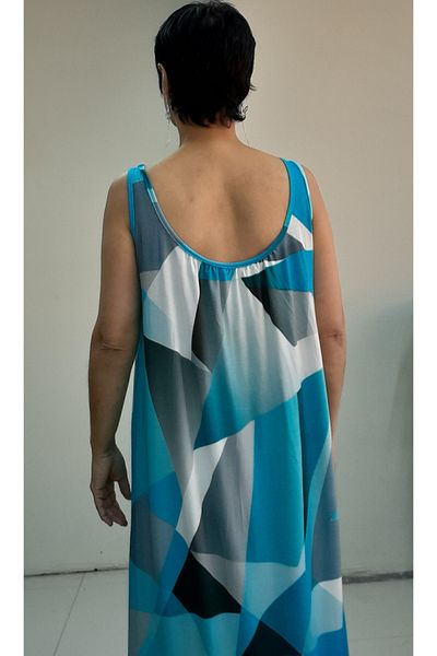 Mertcan Butik Μπλε μαύρο λευκό μοτίβο μπροστινό πίσω μέρος με στριφτό χτενισμένο βισκόζη φόρεμα