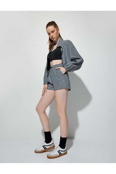 Koton Pantaloni scurți sport metalici, talie înaltă, buzunar elastic, detaliat