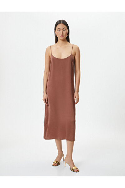 Koton Φόρεμα Midi Strap με λεπτομέρεια με σκίσιμο