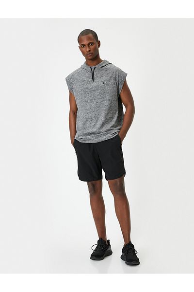 Koton Sportshorts – Schnürung in der Taille und Taschendetail