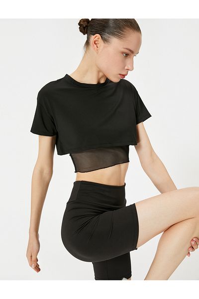 Koton Tricou Sport Crop Detailat din tul cu mânecă scurtă și decolteu
