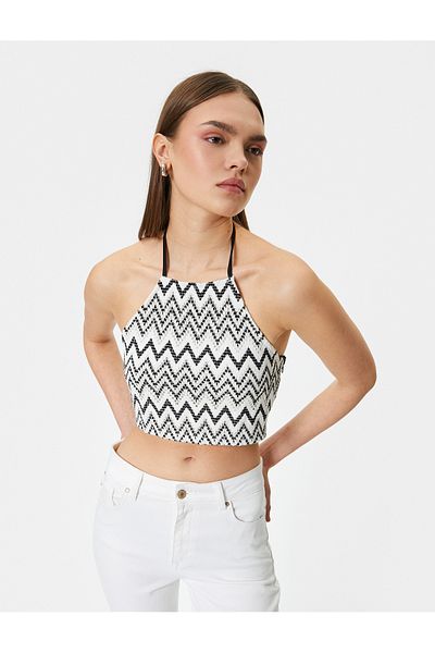 Koton Neckholder-Crop-Top mit Häkel-Muster und seitlichem Reißverschluss
