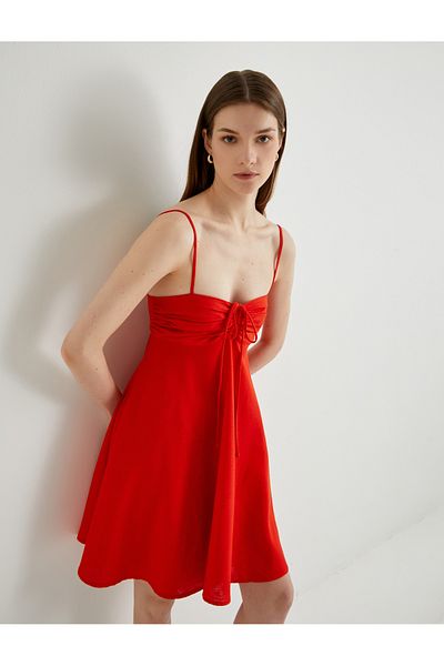 Koton Minikleid aus Leinenmischung – mit dünnen Trägern zum Binden und drapiertem Inhalt