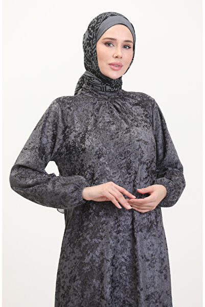 sefamerve Antracitové sametové šaty - Elastické rukávy, Model 0527-03