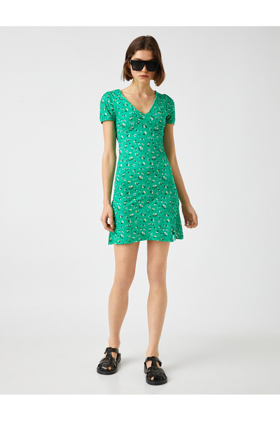 Koton Φόρεμα λουλουδάτο με λεπτομέρεια παραθύρου σε V-λαιμόκοψη