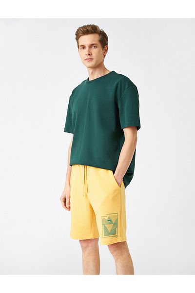 Koton Bedruckte Shorts mit Spitzenbund