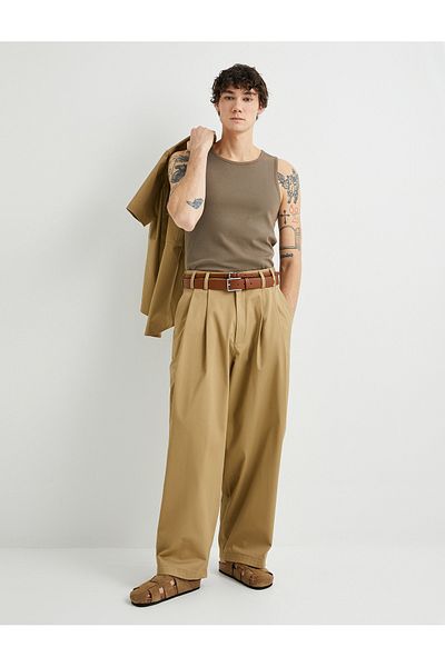 Koton Ärmelloses Tanktop mit Rundhalsausschnitt und schmaler Passform