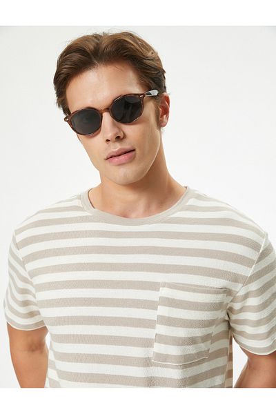Koton Kurzärmeliges T-Shirt aus Baumwolle – Taschendetail, Rundhalsausschnitt