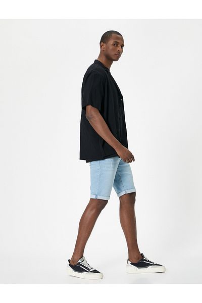 Koton Roztrhané džínsové šortky Slim Fit Fold Detailné vrecko na gombík