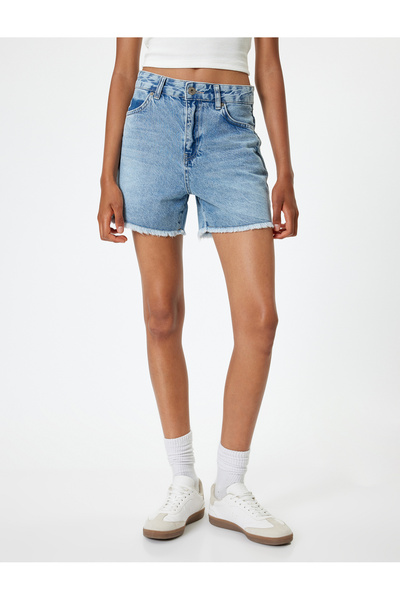 Koton Szabványos derék, laza szabású mini farmer rövidnadrág - gombos és részletes zseb