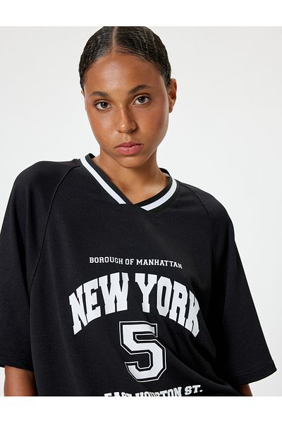 Koton Oversize Sports T-Shirt - V-Neck, Slogan Print, Short Sleeve
