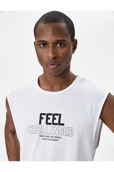 Koton Kurzärmliges Sportler-Tanktop mit Rundhalsausschnitt – Slogan bedruckt