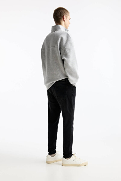 Pull & Bear Washed carrot-fit jeans