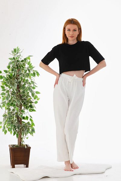 Modaley Giyim Women's Plus Size Pants - Seersucker Fabric, Elastic Waist, Wide Leg, White -Ml01