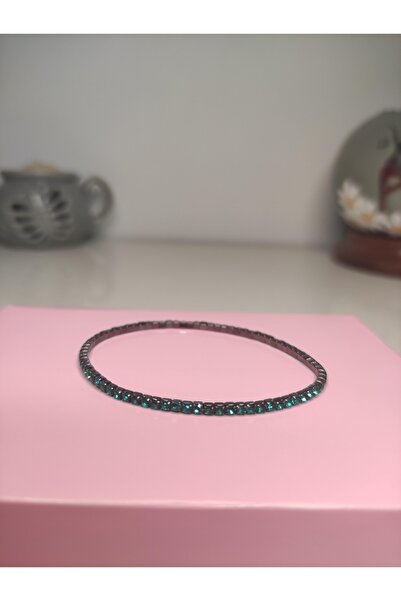 staınless steel Zümrüt Yeşili Zirkon Taşlı Metalik Gri Renk 4'lü Bileklik