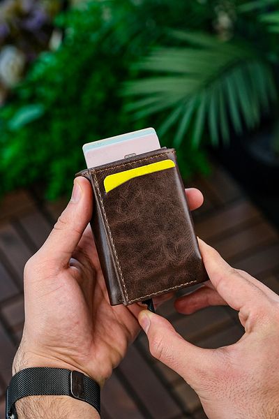 The East Polo Club Faux Leather Men's Mechanism Vegan Leather Card Holder Wallet Portfolio Crazy Brown