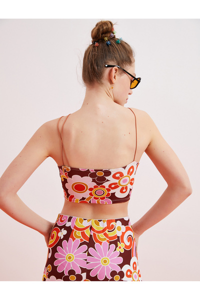 Koton Asymetryczny, sportowy krój bez rękawów