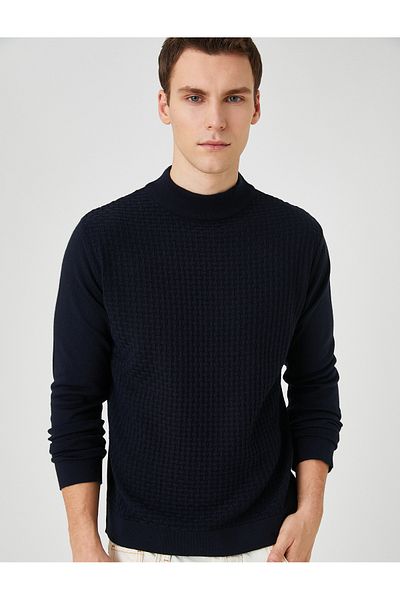Koton Strickpullover mit halbem Rollkragen, schmaler Schnitt