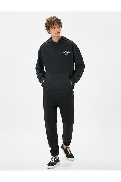 Koton 4wam40057mk 999 Schwarze Herren-Trainingshose aus Baumwolljersey