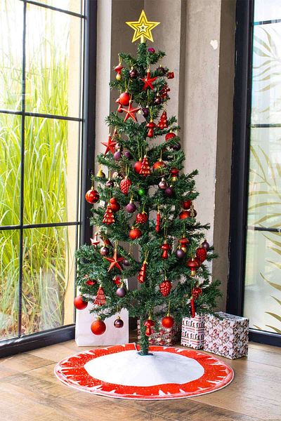 Aden Pine Tree Foot Carpet Cover, Christmas Tree Cover, Pine Pattern 80X80 cm Woven Base