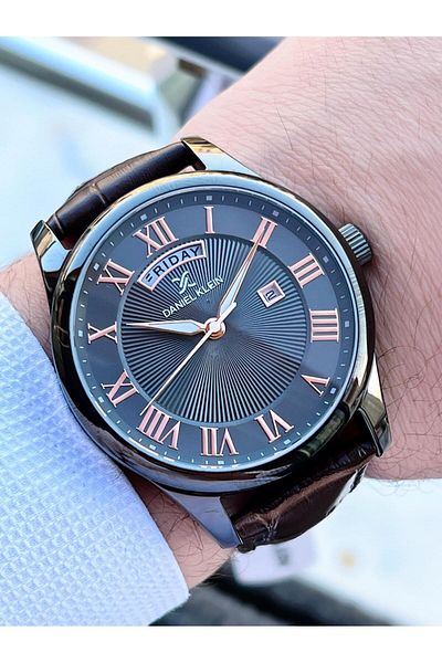 Daniel Klein 3 Atm Men's Watch with Leather Band - Calendar Dial, for Engagement and Groom Edk.13819.3