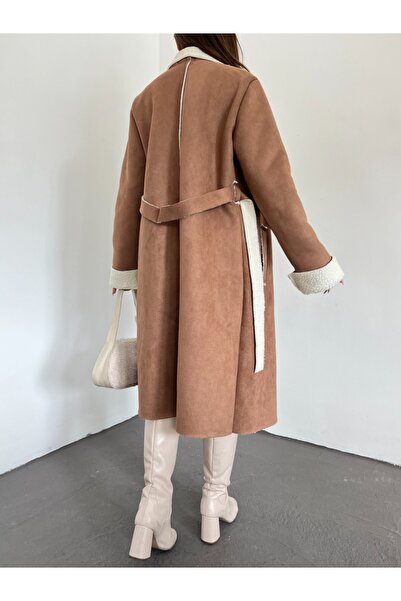 Modamorfo Velúr kabát belső szőrmével és övvel - barna