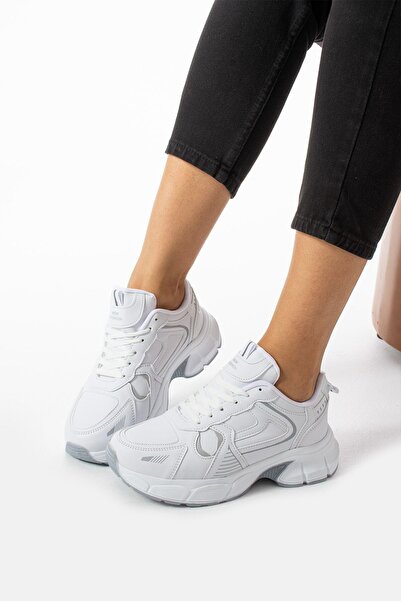 royalmoni حذاء رياضي كاجوال نسائي شتوي من الجلد الصناعي باللون الأبيض