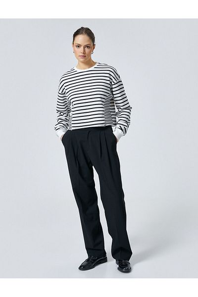 Koton Mikina Crew Neck se starožitným detailem pasu