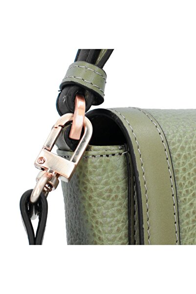 Burkely Keen Keira Shoulder Bag Leather 22 cm