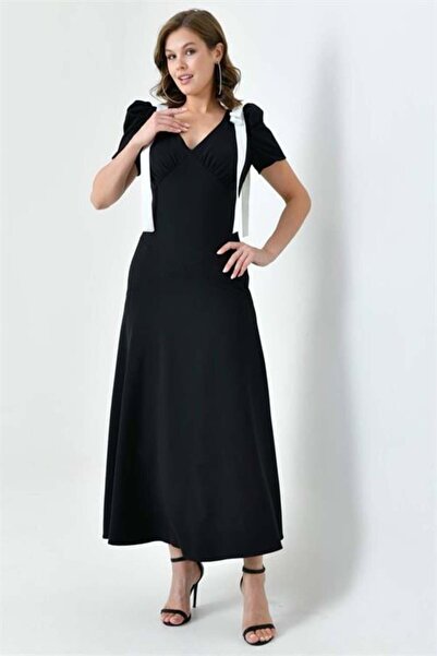 Dipmoda Dipmoda Γυναικείο βραδινό φόρεμα με λαιμόκοψη V Λεπτομέρεια στους ώμο...