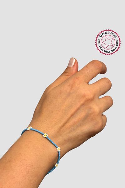 Uretti Nevin 2033 - 16cm Blue Daisy Bracelet, Sand Bead Handmade