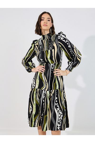 Styli Abstract Print Shirred A-Line Midi Dress