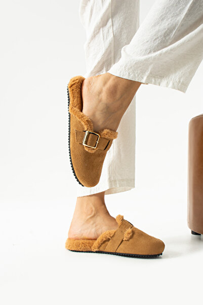 Moda Devrin Плюшени пантофи от велур с катарама в бежово