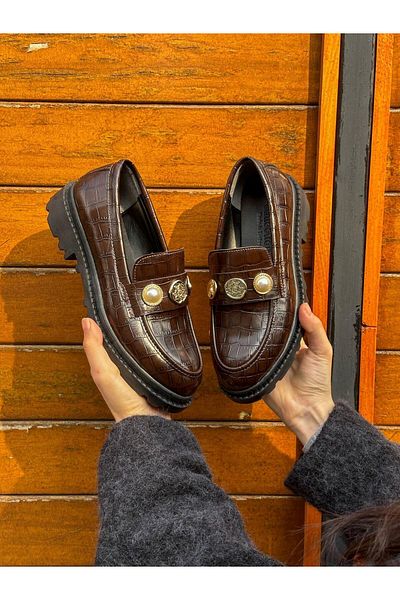 ERVANIN BUTİĞİ Brown Crocodile (Vance) Pearl Buckle Detail Women's Loafer