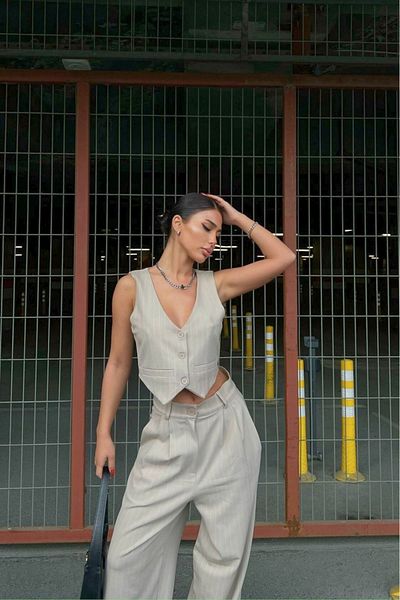 MAS BUTİK Women's White Stripes Detail Crop Vest Jacket Bol Cut Bol Trouser Pants Bottom Top Suit