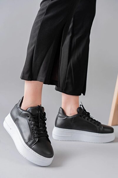 RİVOLİ Yldz006 حذاء رياضي نسائي باللونين الأبيض والأسود