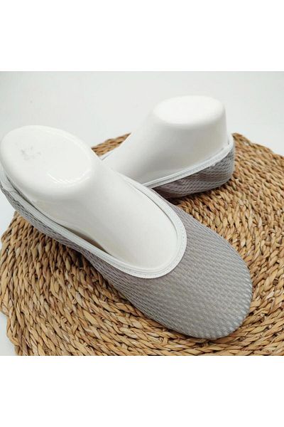 Sanalbolluk Gray Color Hajj and Umrah Babette with Non-Slip Base
