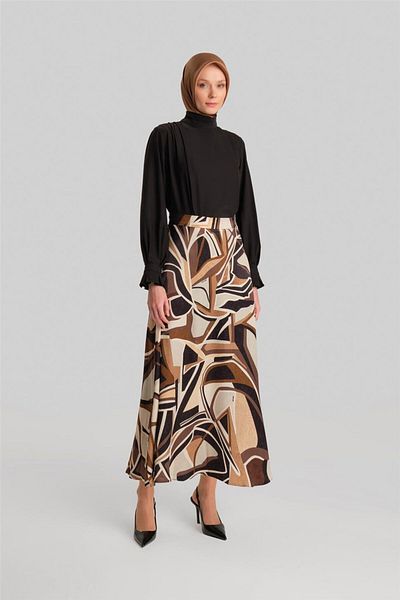 Armine Brown Patterned Skirt - 24Y1643 Model