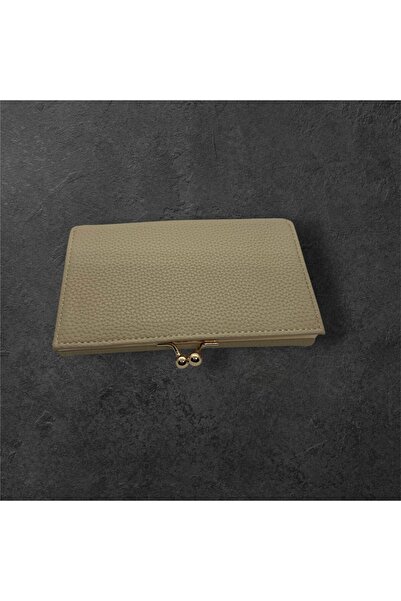 KRISTE BELL Scholarship Wallet