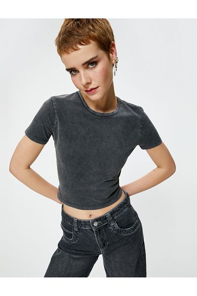 Koton Crop T-Shirt Pale Effect Short Sleeve Crew Neck Slim Fit Cotton