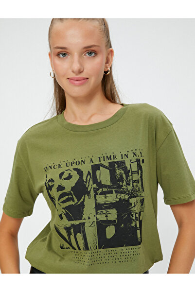 Koton Tricou imprimat cu slogan, cu mânecă scurtă, cu decolteu deschis, relaxat