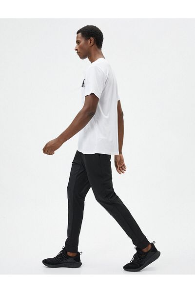 Koton Jogger αθλητικό φούτερ με λεπτομέρεια ραφής, κορδόνια στη μέση και τσέπη