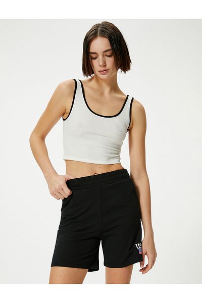 Koton Shorts mit Tasche und elastischem Bund, Aufdruck