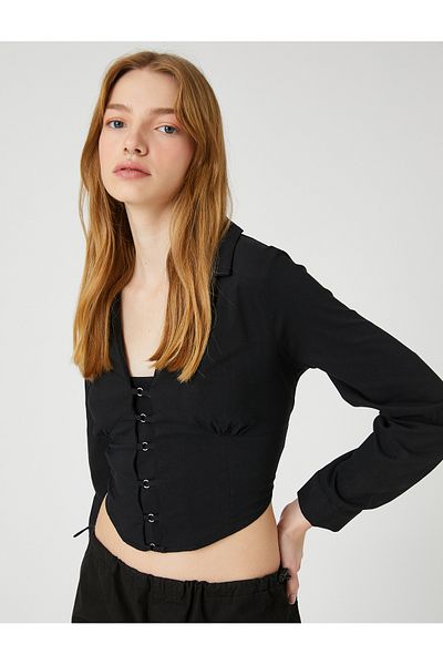 Koton Cămașă crop din poplin cu detaliu accesorii, cu mânecă lungă, croială asimetrică