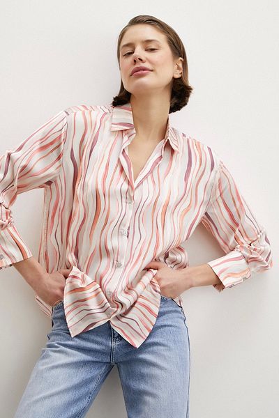 Never more Wave Striped V-Neck Shirt Orange