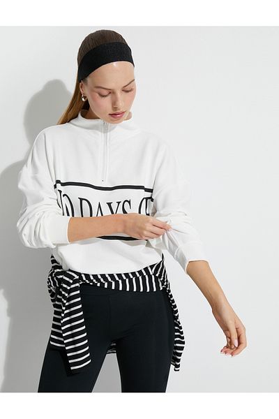 Koton Übergroßes Raster-Sport-Sweatshirt – halber Reißverschluss mit Slogan-Aufdruck