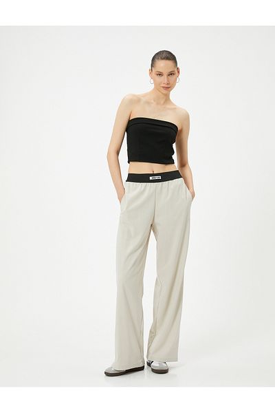 Koton Detailní Crop Top bez ramínek